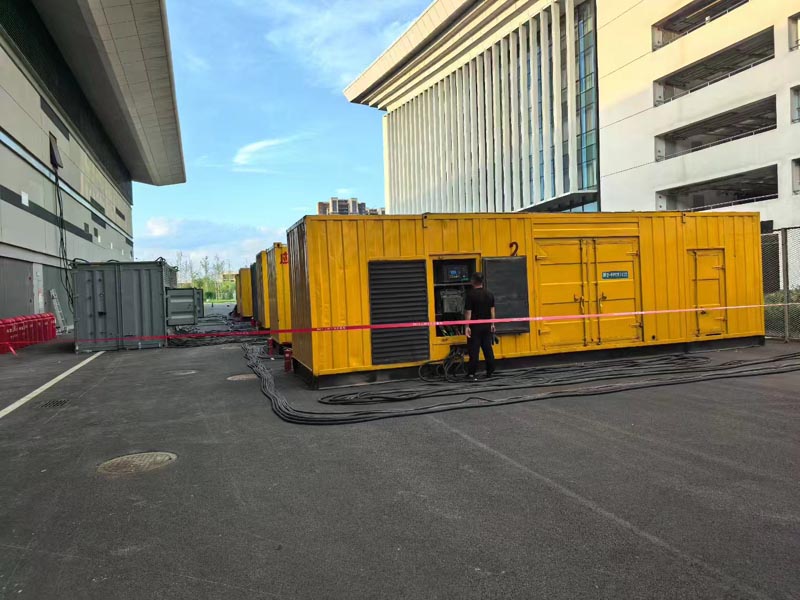 双鸭山柴油发电机冬季保养注意事项？